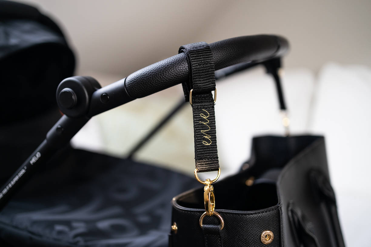 Úchyty na kočárek M gold