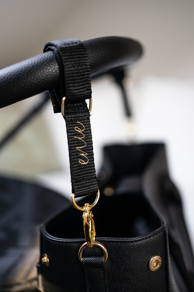 Úchyty na kočárek L silver