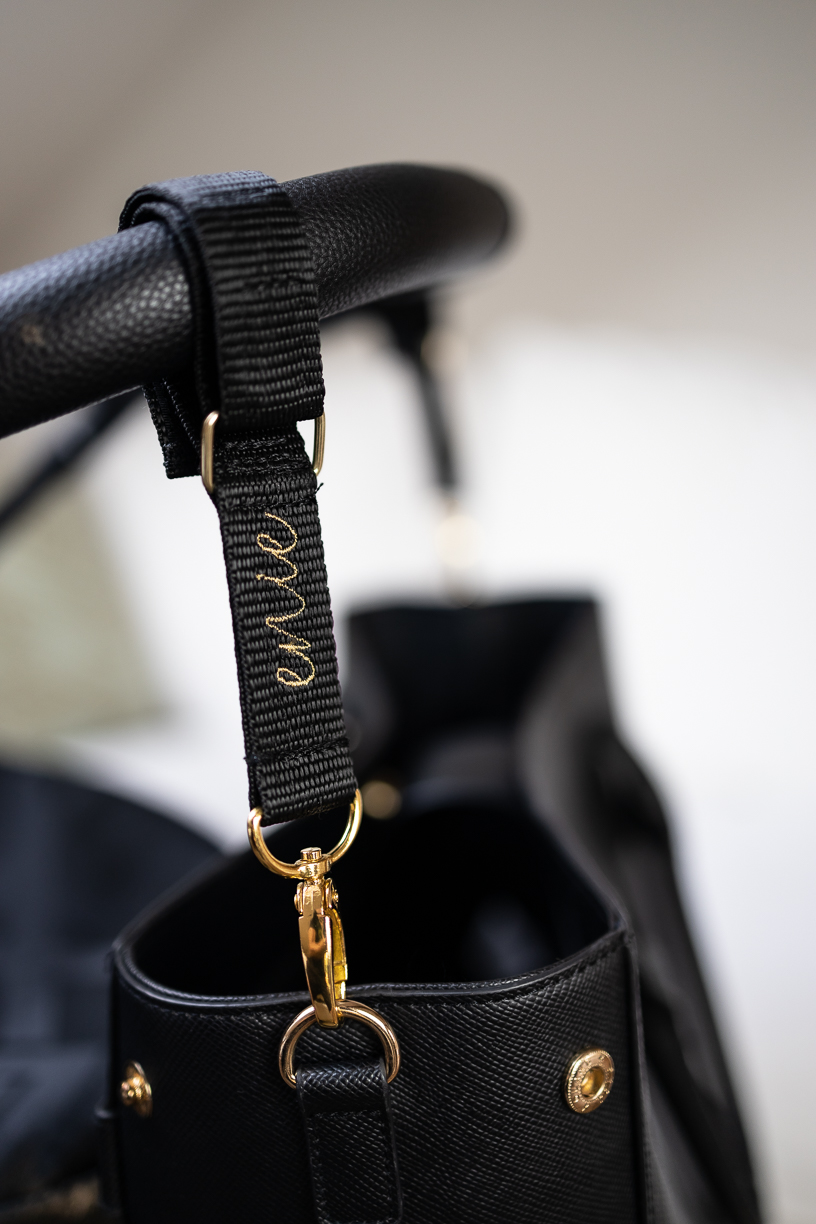 Úchyty na kočárek S black