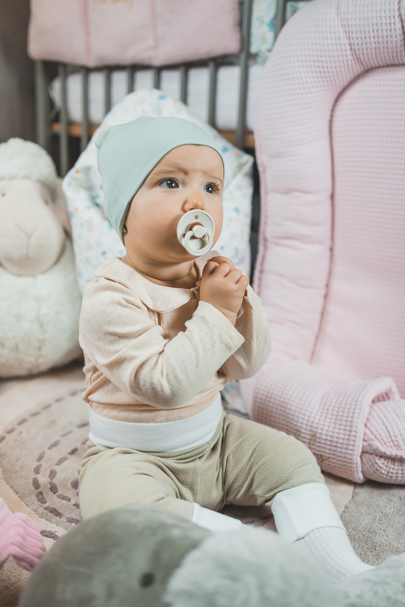 enie baby Dětská čepice BAMBOO 3-6m mentolová 