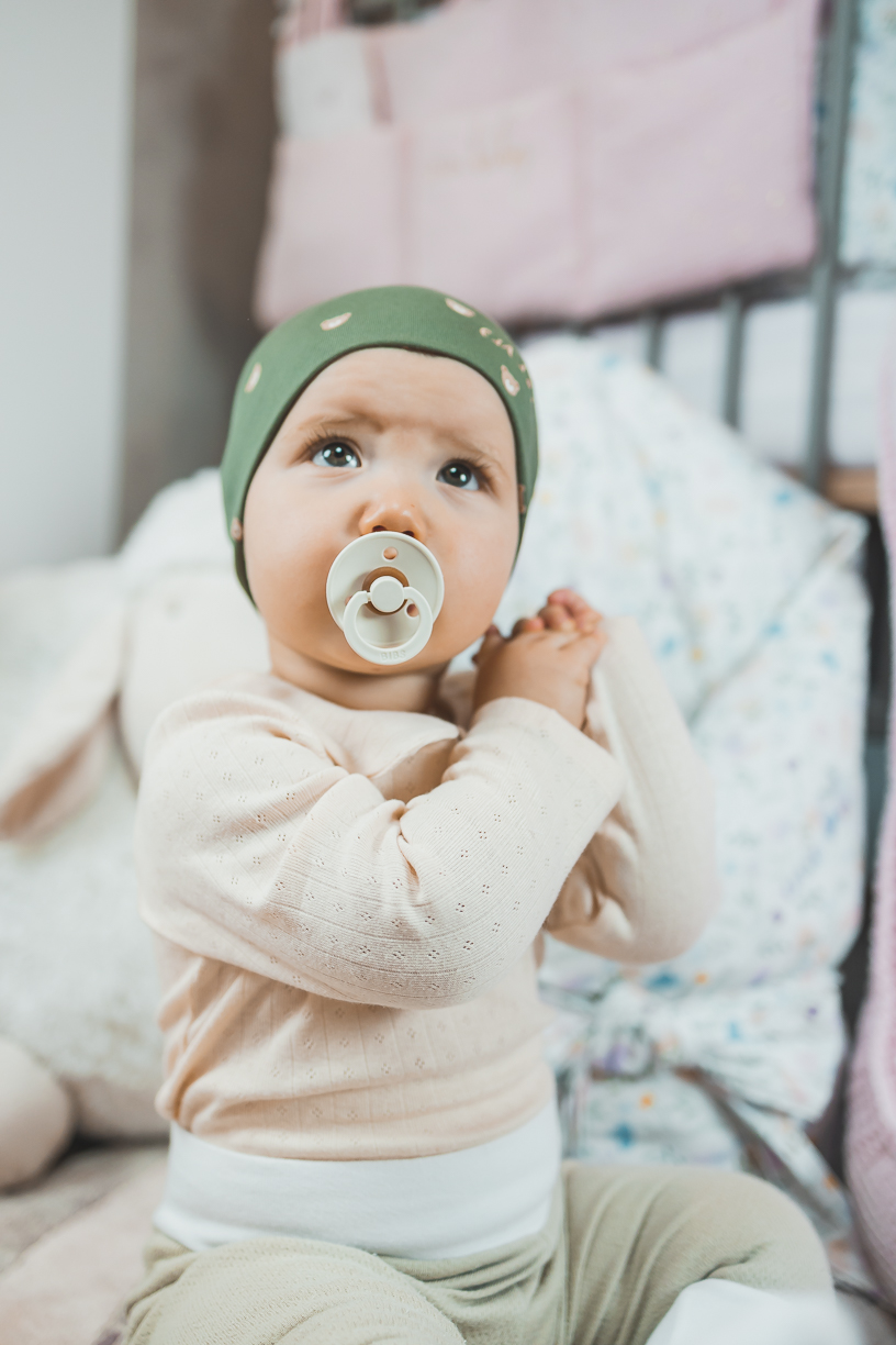 enie baby Dětská čepice 3-6m BEARS GREEN