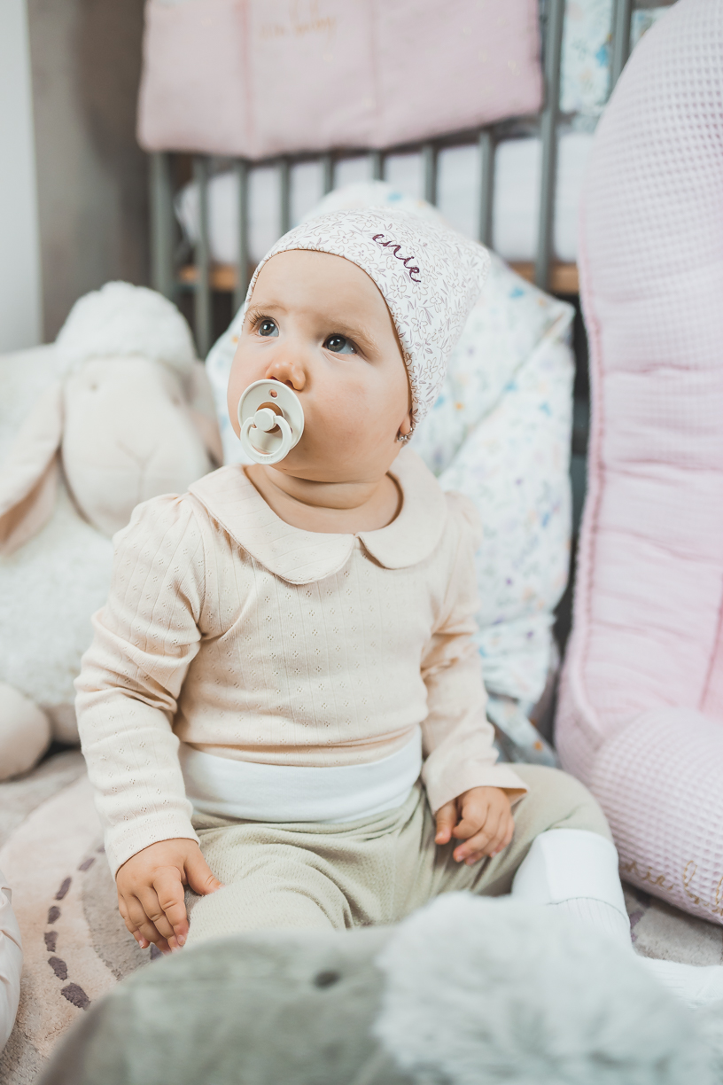 enie baby Dětská čepice 6-9m LITTLE LEAVES