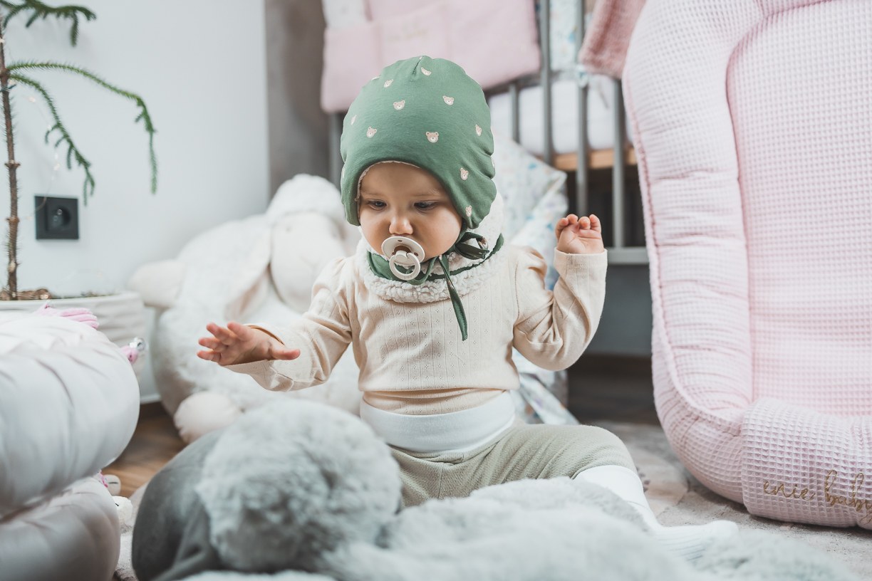 enie baby Dětská čepice zimní 0-3m BEARS GREEN