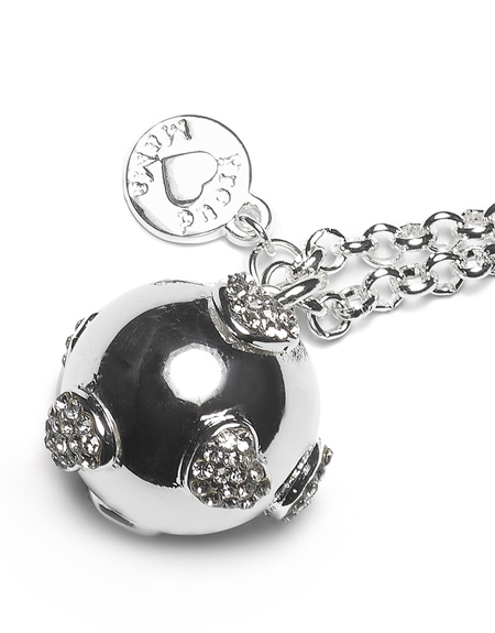 Proud MaMa Přívěšek mexická bola Jasseron kulička se srdíčky v barvě stříbrné 388