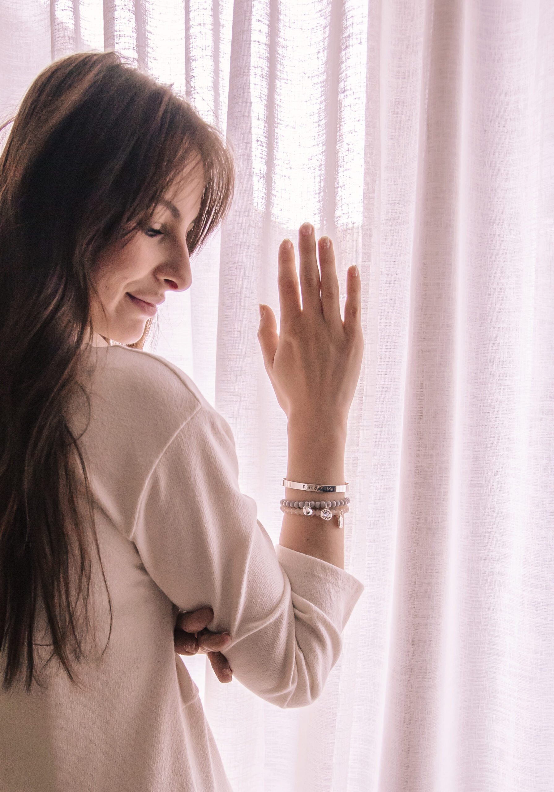 Proud MaMa Náramek Charm s modrým kamínkem šedý 384