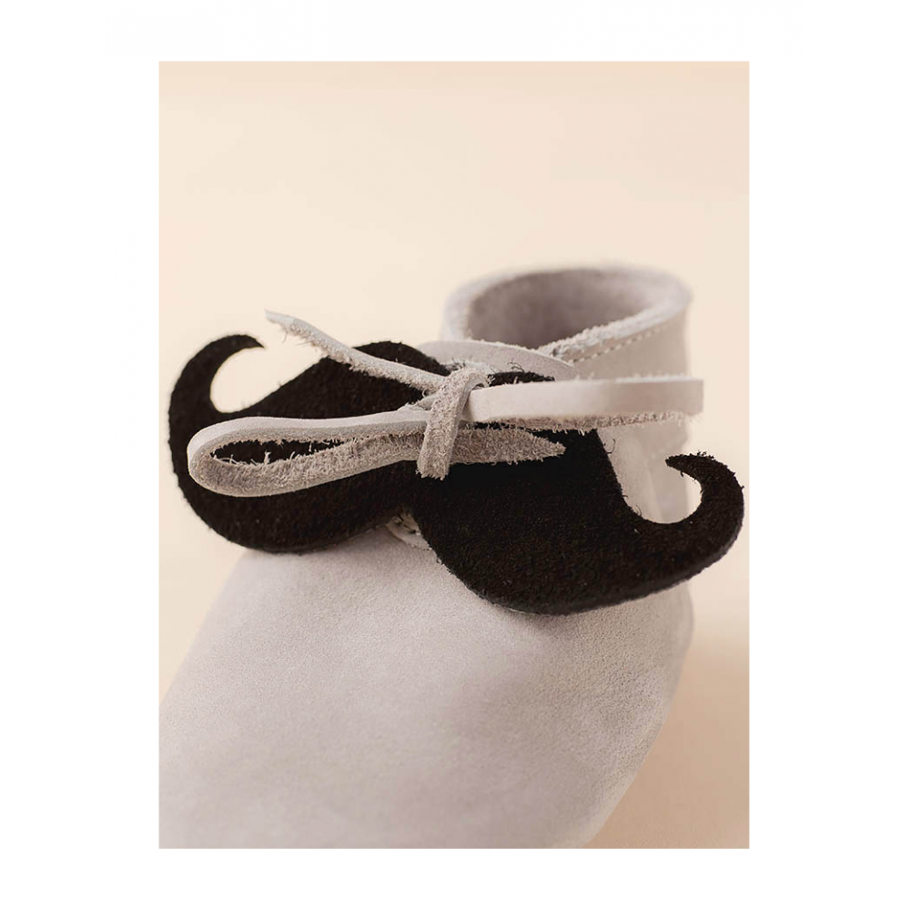 Moccs Dekorativní část – knírky černé