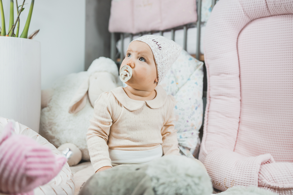 enie baby Dětská čepice 12-16m LITTLE LEAVES