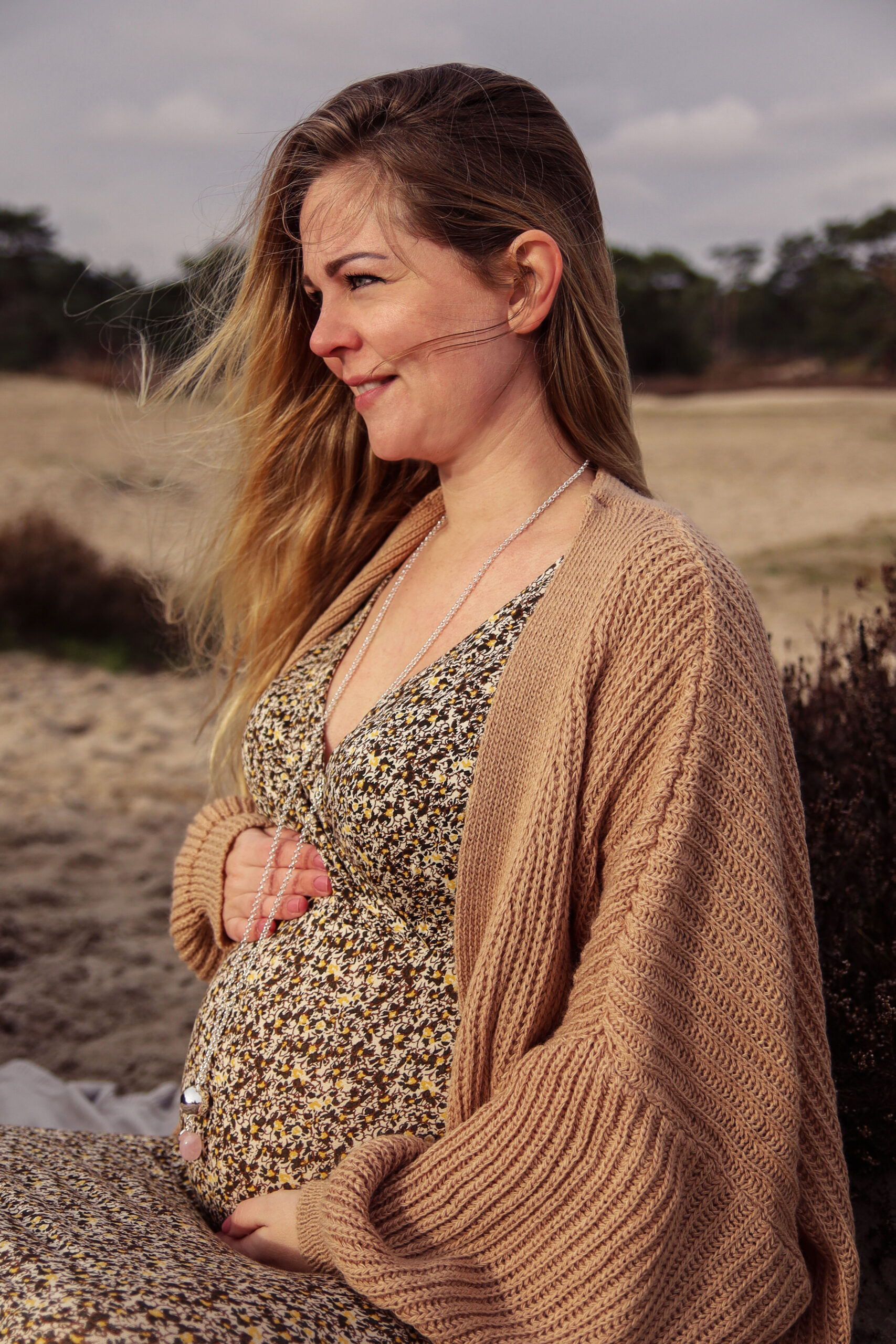 Proud MaMa Přívěšek mexická bola Gemstone měsíční kámen v barvě stříbrné 328