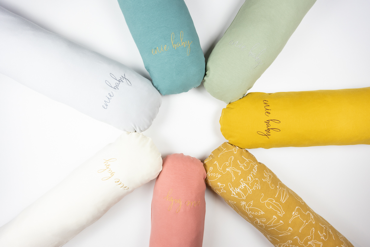 enie baby Kojící multifunkční polštář šedý