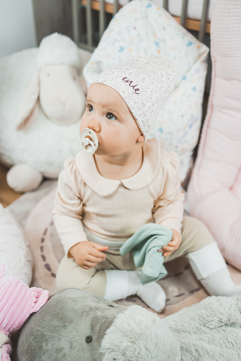 enie baby Dětská čepice 3-6m LITTLE LEAVES